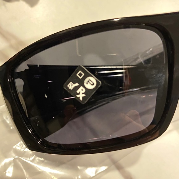 Oakley Fuel Cell - Picture 3 of 4